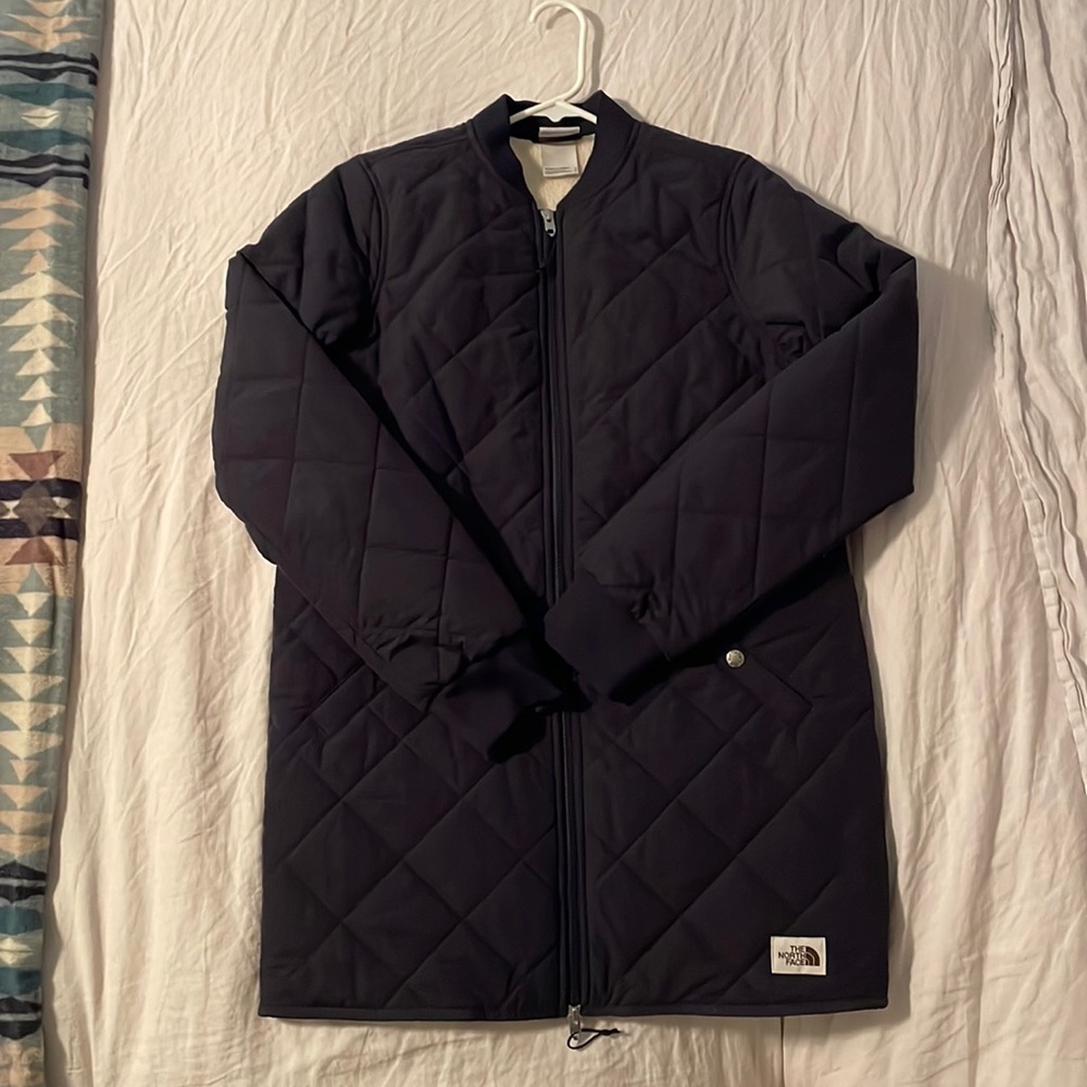 The North Face Women’s Cuchillo Parka - only worn once